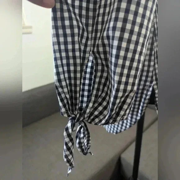 Vince Camuto Black and White Gingham Top -- Size S -- Preppy Jackie O Brunch - Picture 5 of 8